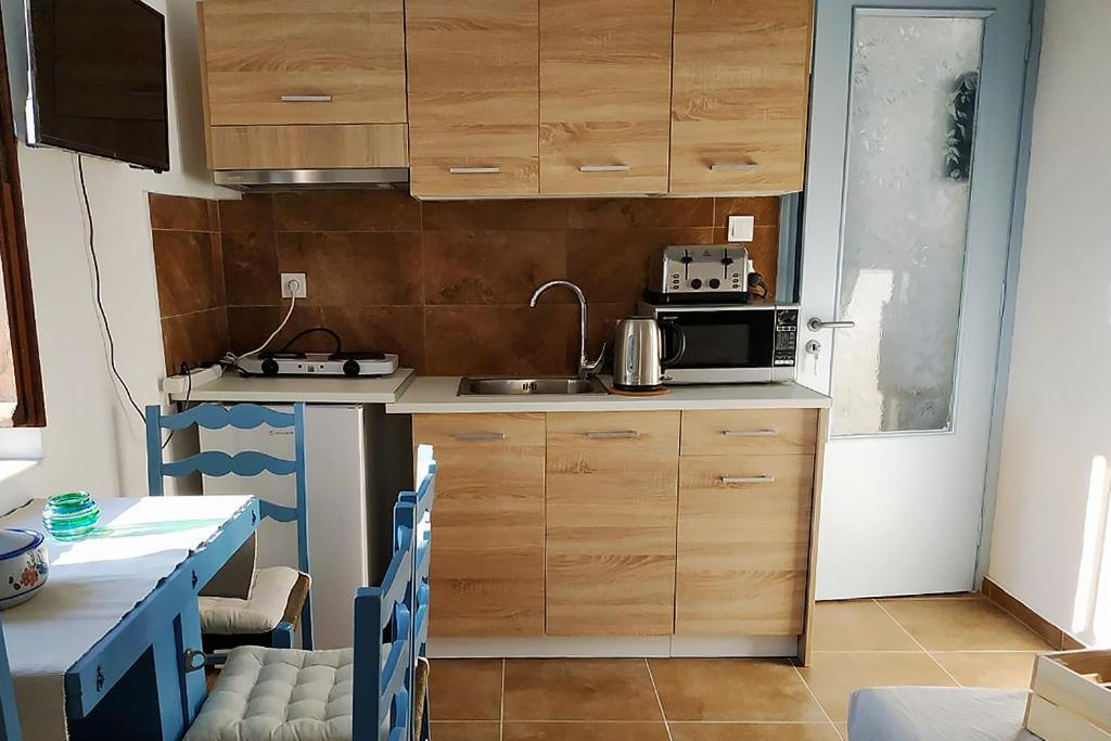 Ariadne,Traditional Apartment In Centre Of Poros Poros Town Eksteriør bilde