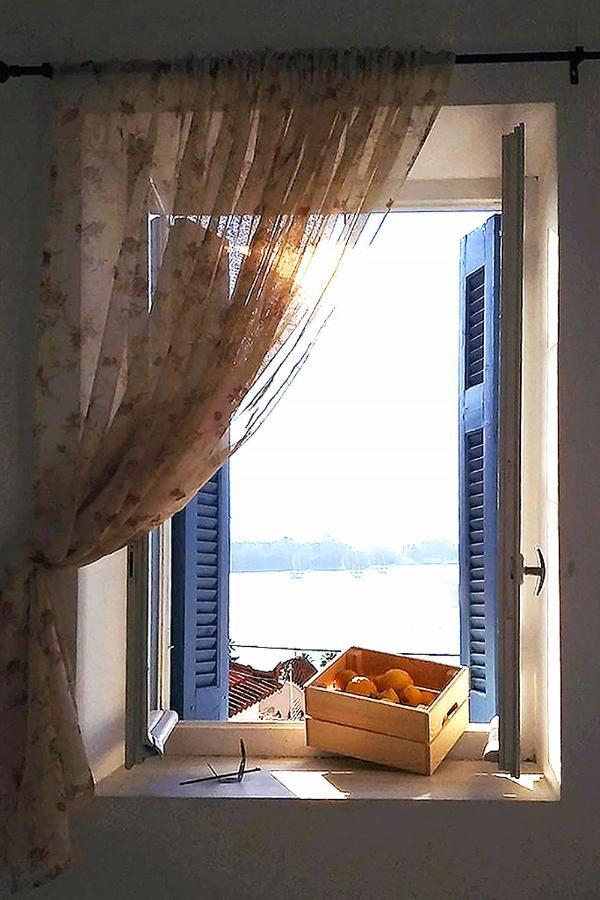 Ariadne,Traditional Apartment In Centre Of Poros Poros Town Eksteriør bilde